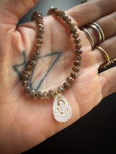 Load image into Gallery viewer, Pax